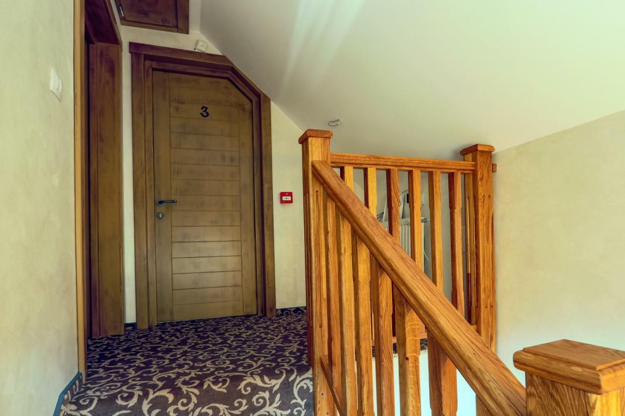 Residence Rooms Bucovina 坎普朗莫道尼斯 外观 照片