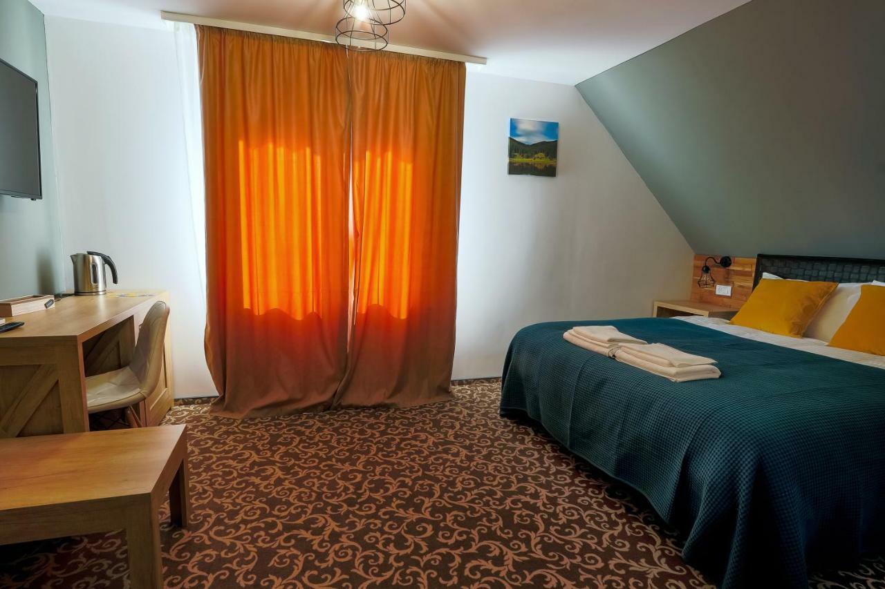 Residence Rooms Bucovina 坎普朗莫道尼斯 外观 照片